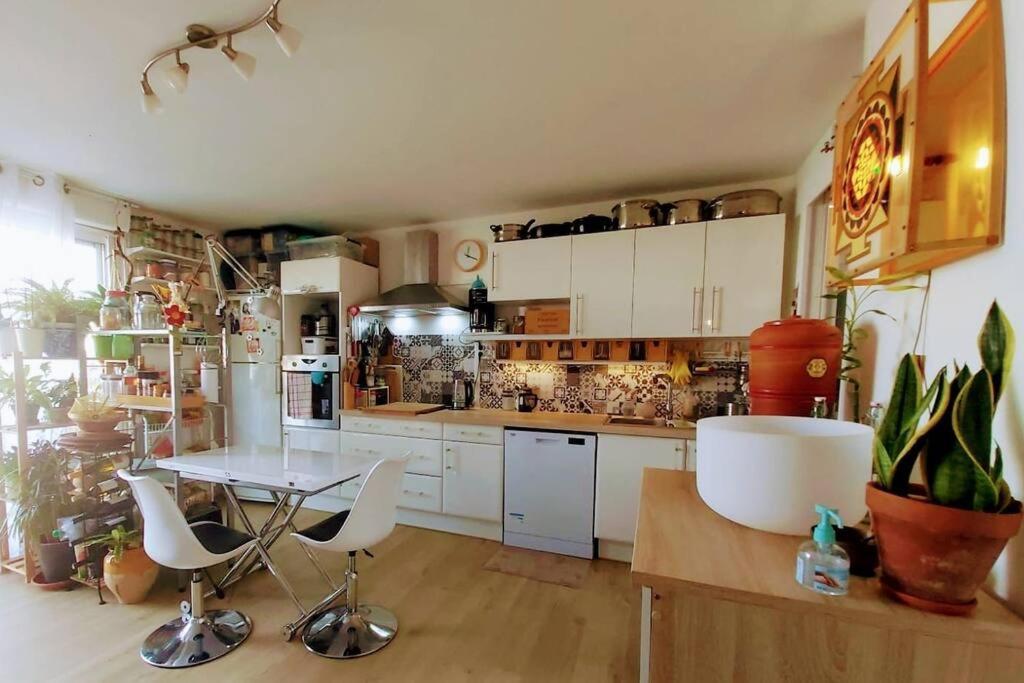 T2 Cosy A La Plage, Terrasse Vue Sur Mer Et Parking Privatif Narbonne Buitenkant foto